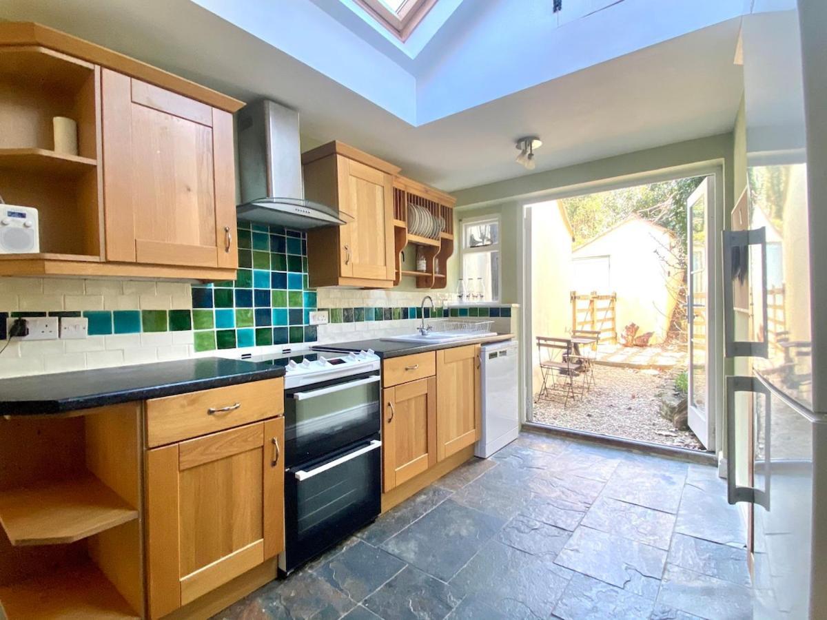 The Explorers Rest - Cottage - Frome Buckland Dinham Exterior photo
